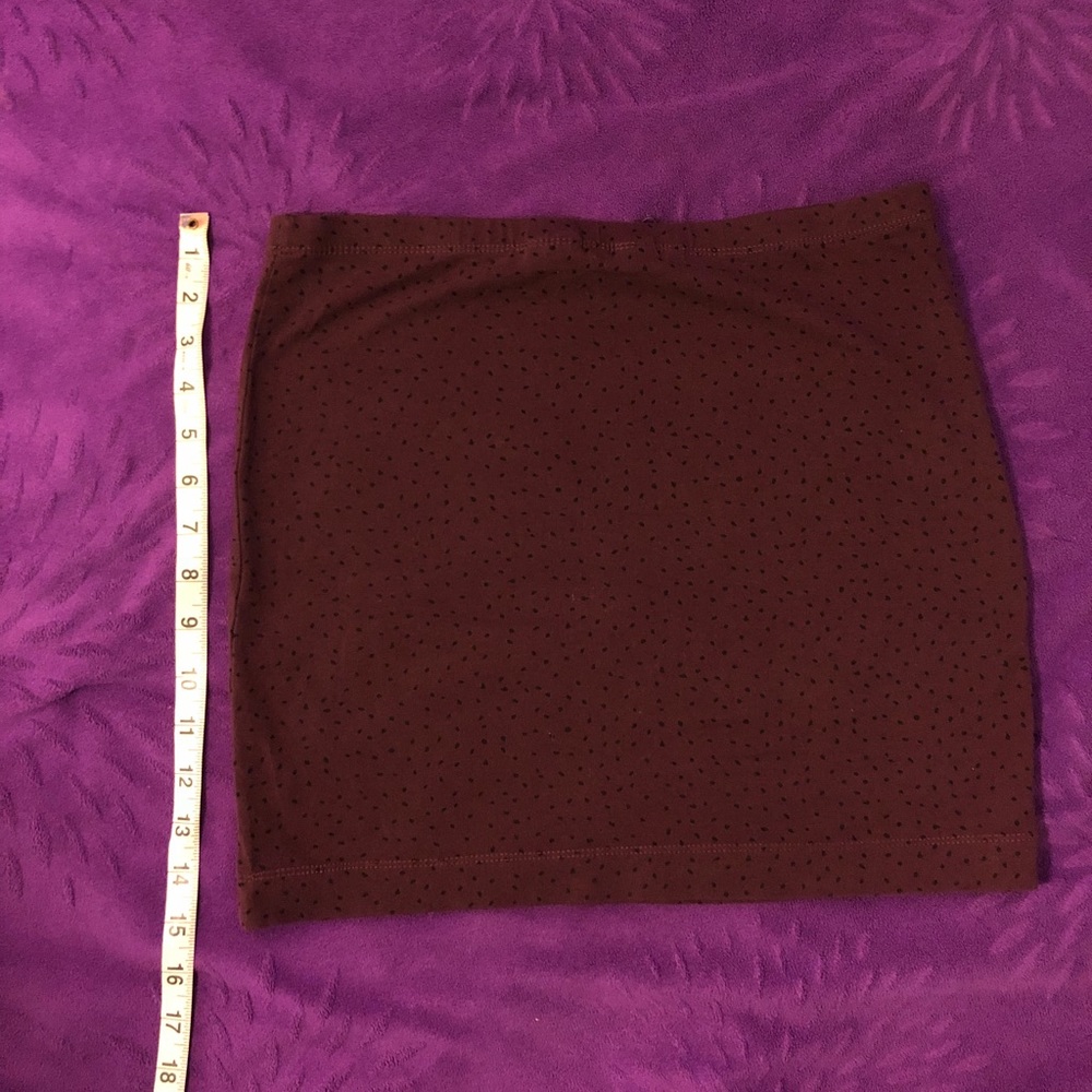 Mini skirts - Picture 3 of 6